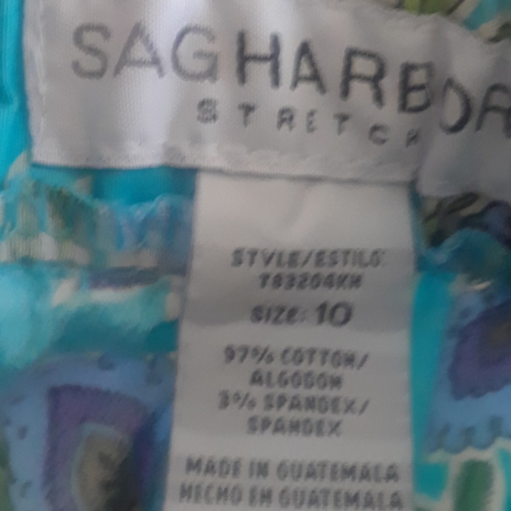 Capris - Picture 5 of 7